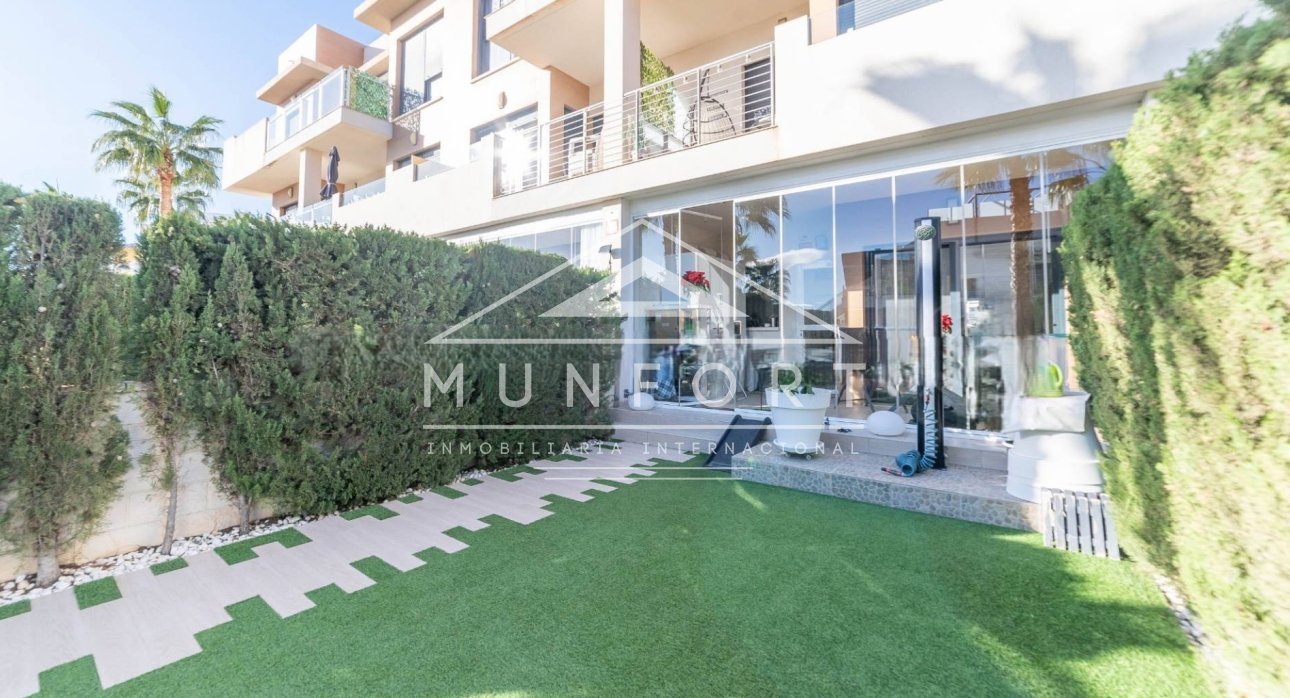 Resale - Apartments -
Orihuela Costa - Villamartín