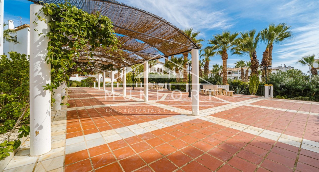 Resale - Apartments -
Orihuela Costa - Villamartín