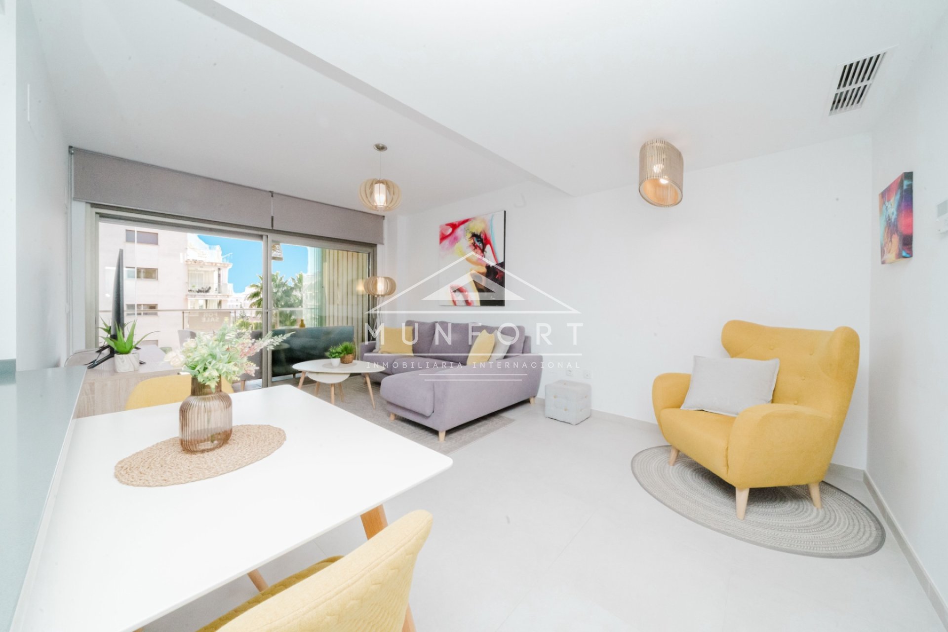 Resale - Apartments -
Orihuela Costa - Villamartín