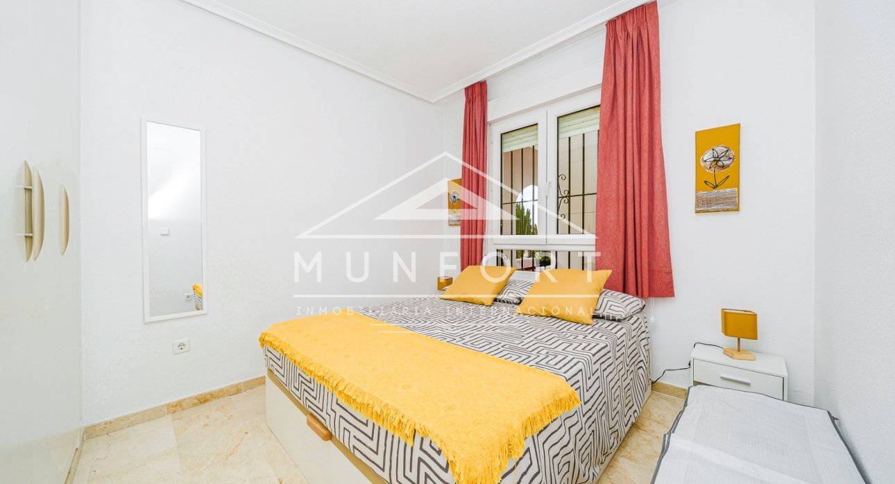 Resale - Apartments -
Orihuela Costa - Villamartín