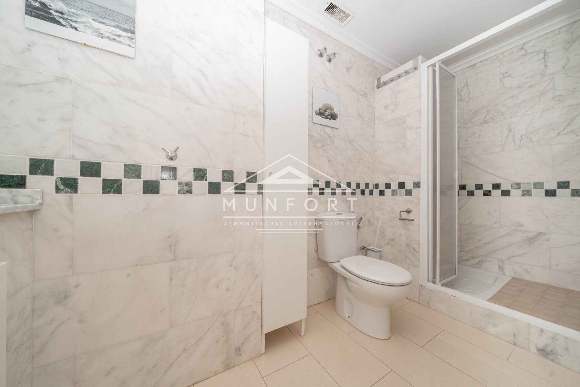 Resale - Apartments -
Orihuela Costa - Villamartín