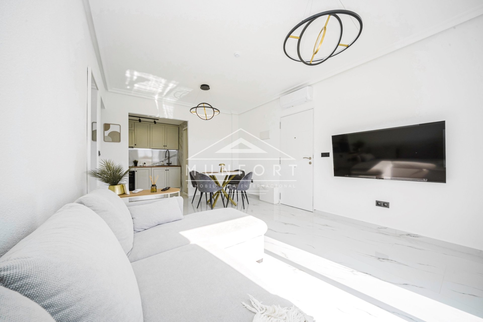 Resale - Apartments -
Orihuela Costa - ZENIAMAR