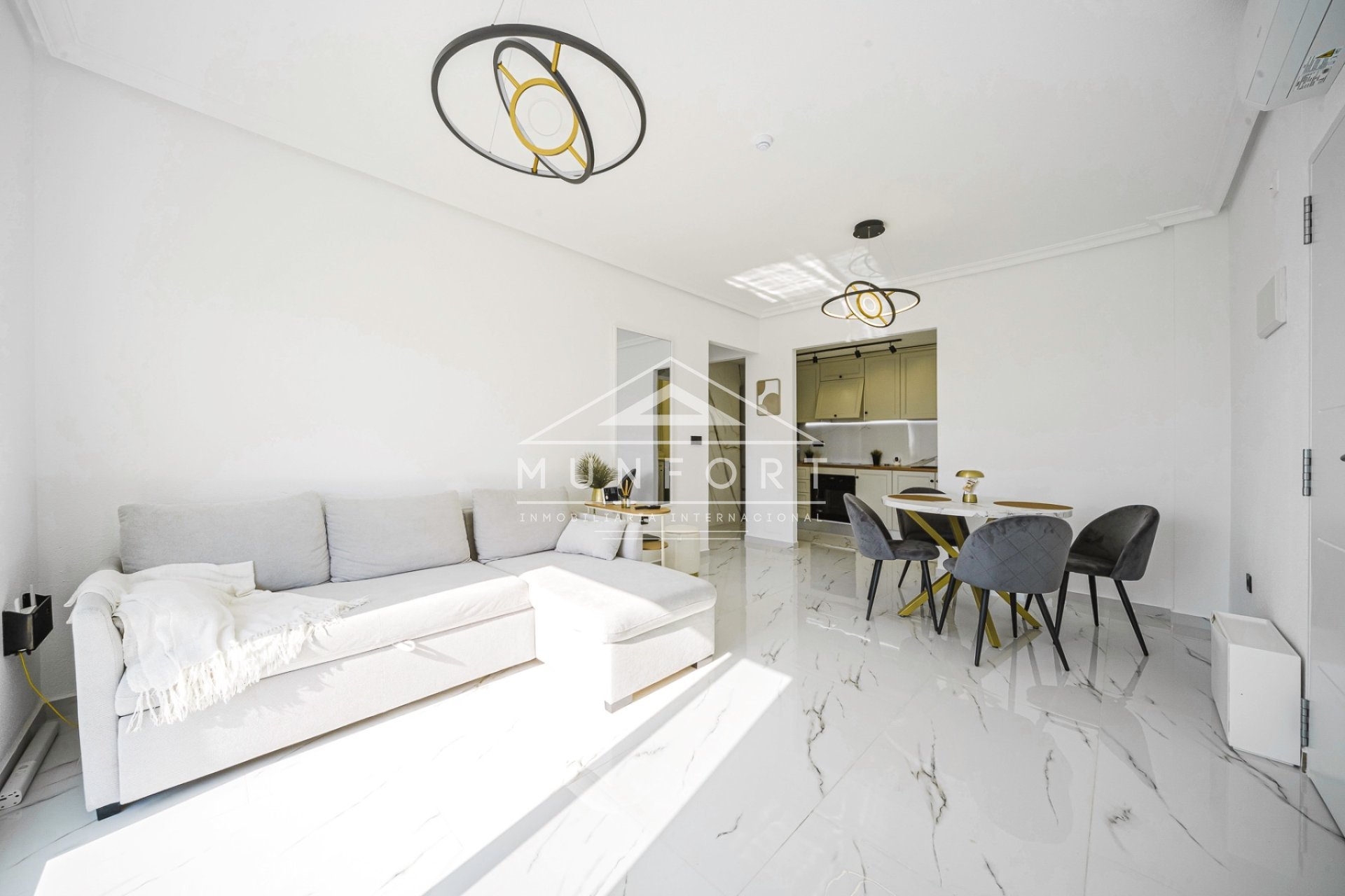 Resale - Apartments -
Orihuela Costa - ZENIAMAR