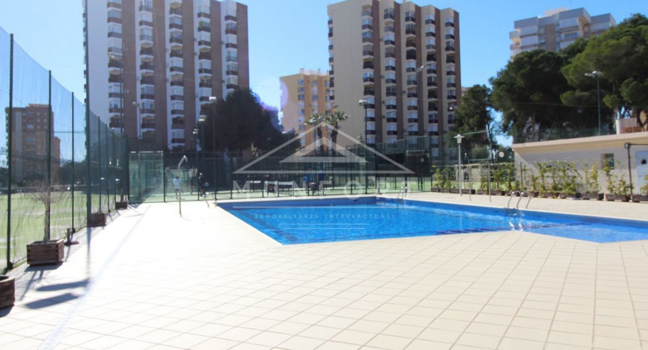 Resale - Apartments -
Orihuela Costa