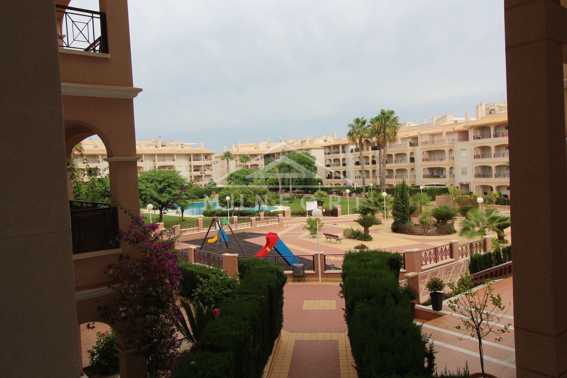 Resale - Apartments -
Orihuela Costa