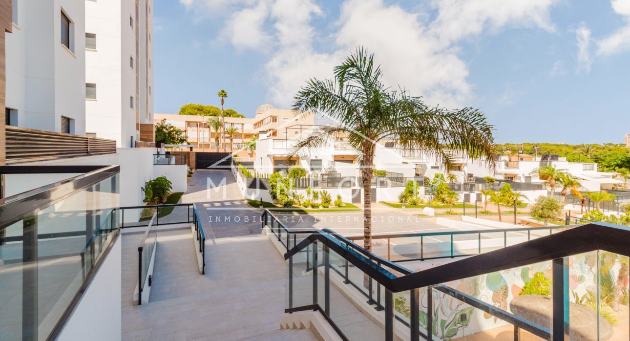 Resale - Apartments -
Pilar de la Horadada - Mil Palmeras
