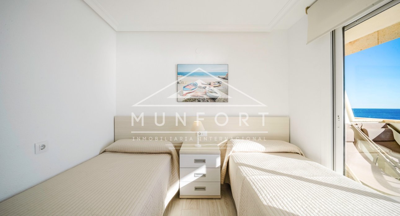 Resale - Apartments -
Pilar de la Horadada - Mil Palmeras