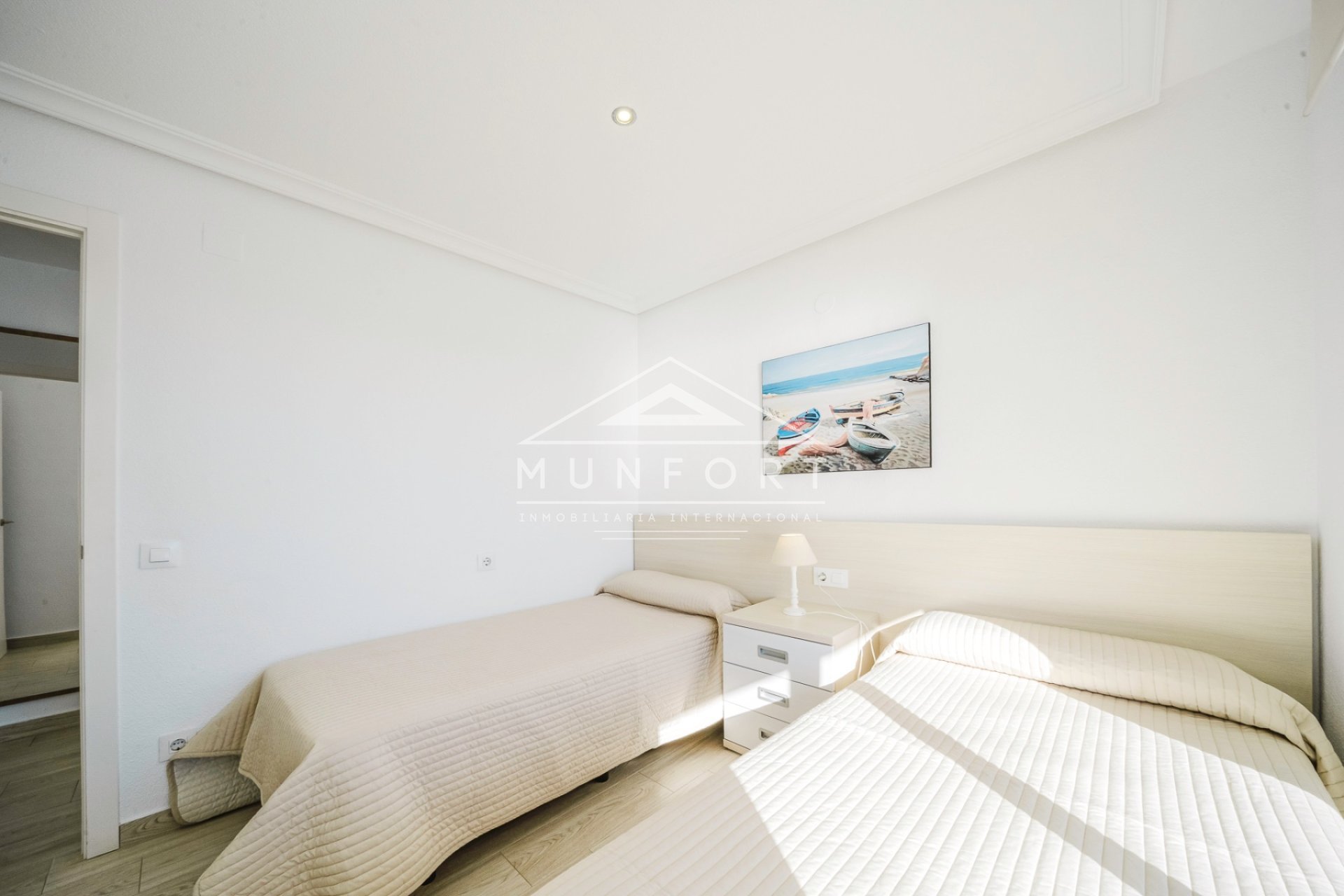 Resale - Apartments -
Pilar de la Horadada - Mil Palmeras