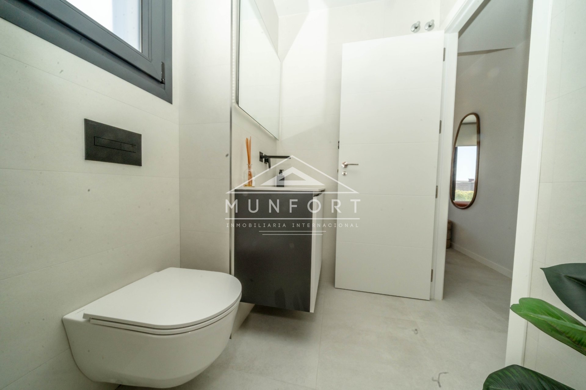 Resale - Apartments -
Pilar de la Horadada - Mil Palmeras