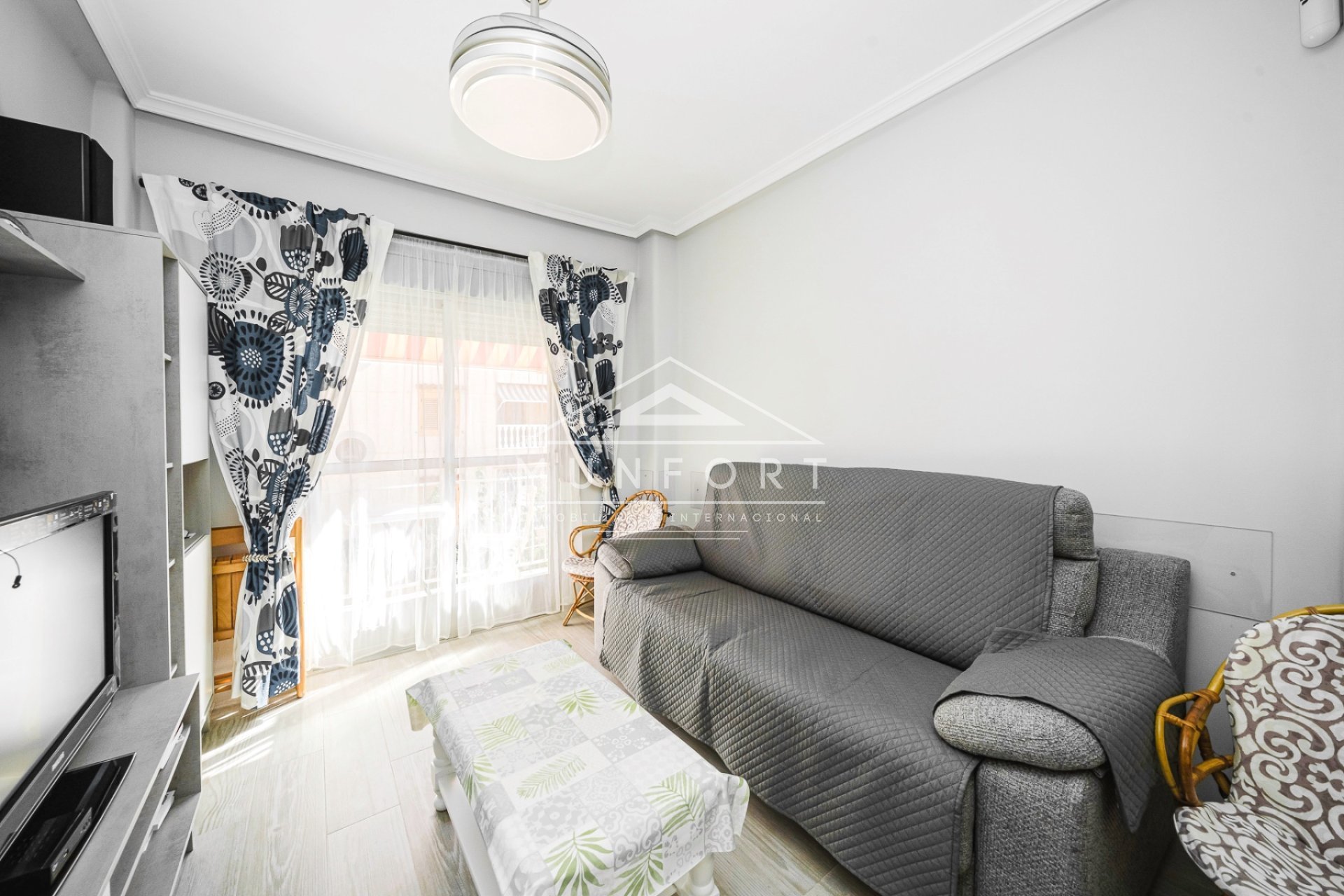 Resale - Apartments -
Pilar de la Horadada - Torre de la Horadada