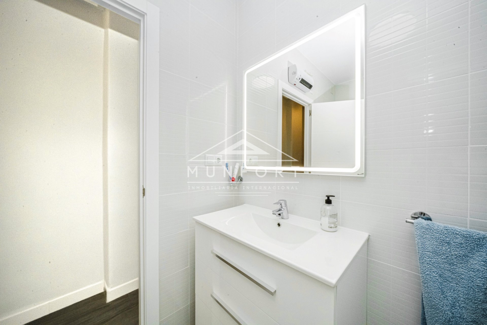 Resale - Apartments -
Pilar de la Horadada - Torre de la Horadada