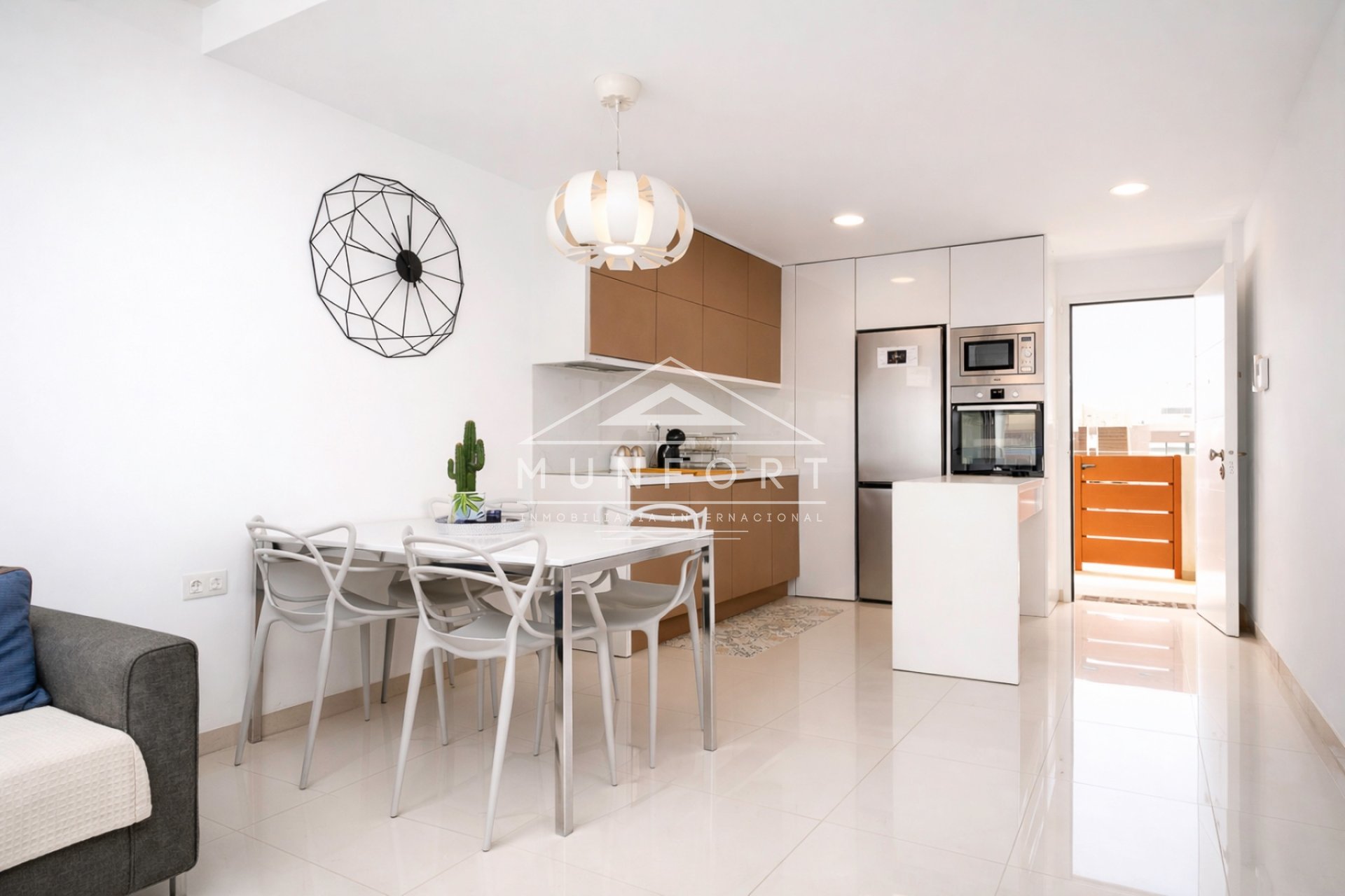 Resale - Apartments -
Pilar de la Horadada - Torre de la Horadada