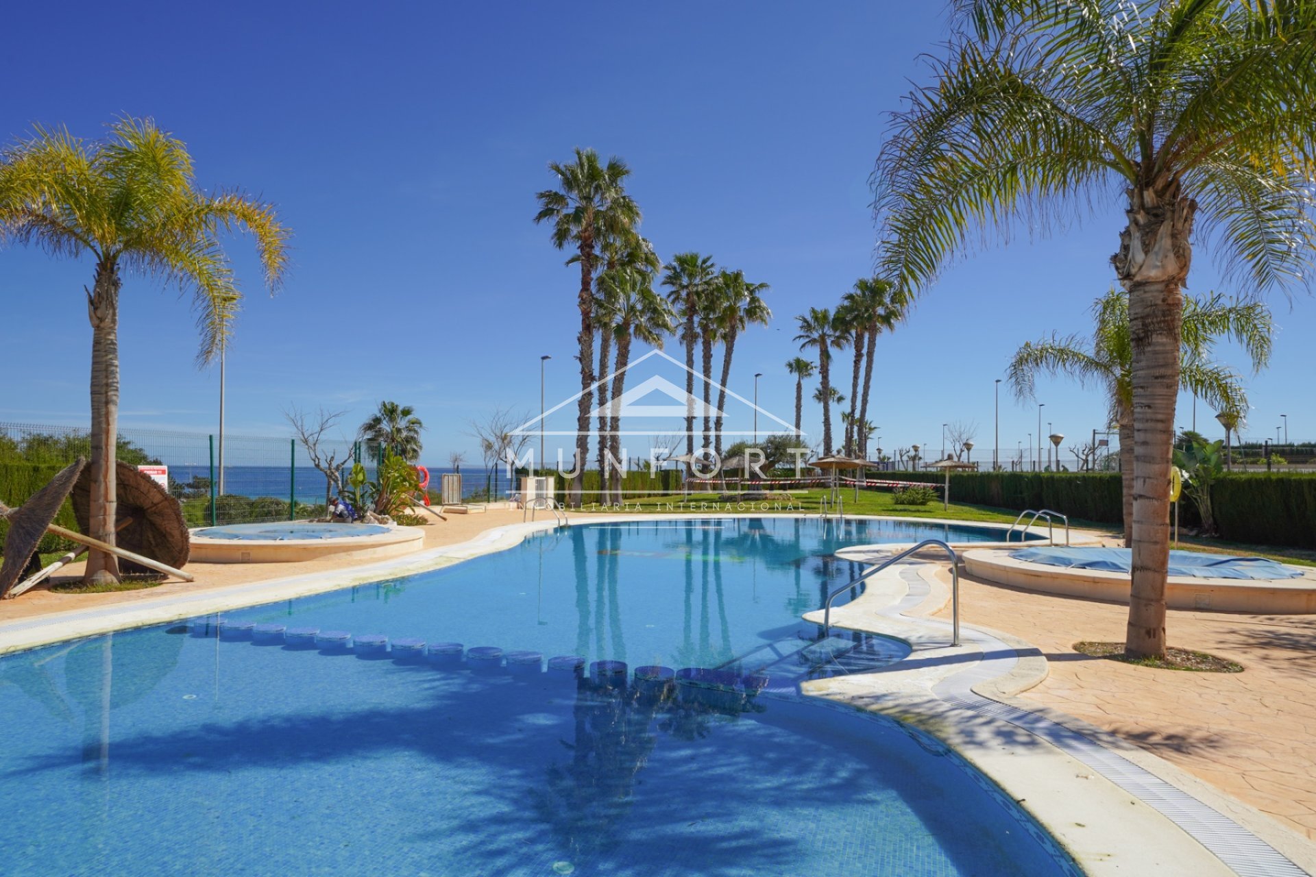 Resale - Apartments -
Pilar de la Horadada - Torre de la Horadada