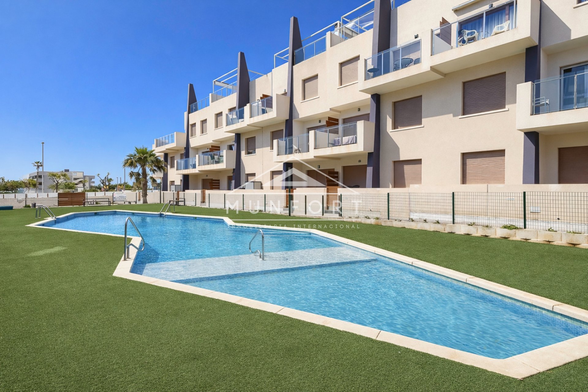 Resale - Apartments -
Pilar de la Horadada - Torre de la Horadada