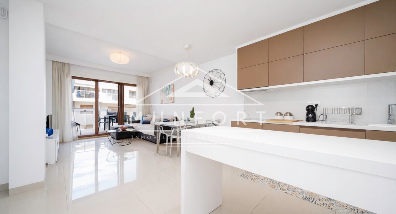 Resale - Apartments -
Pilar de la Horadada - Torre de la Horadada