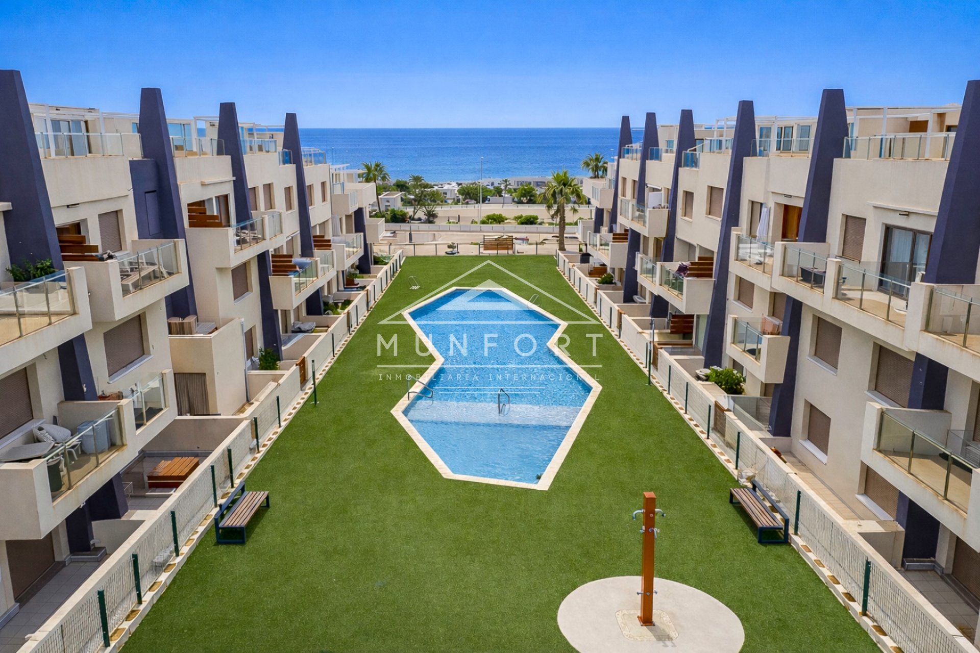 Resale - Apartments -
Pilar de la Horadada - Torre de la Horadada