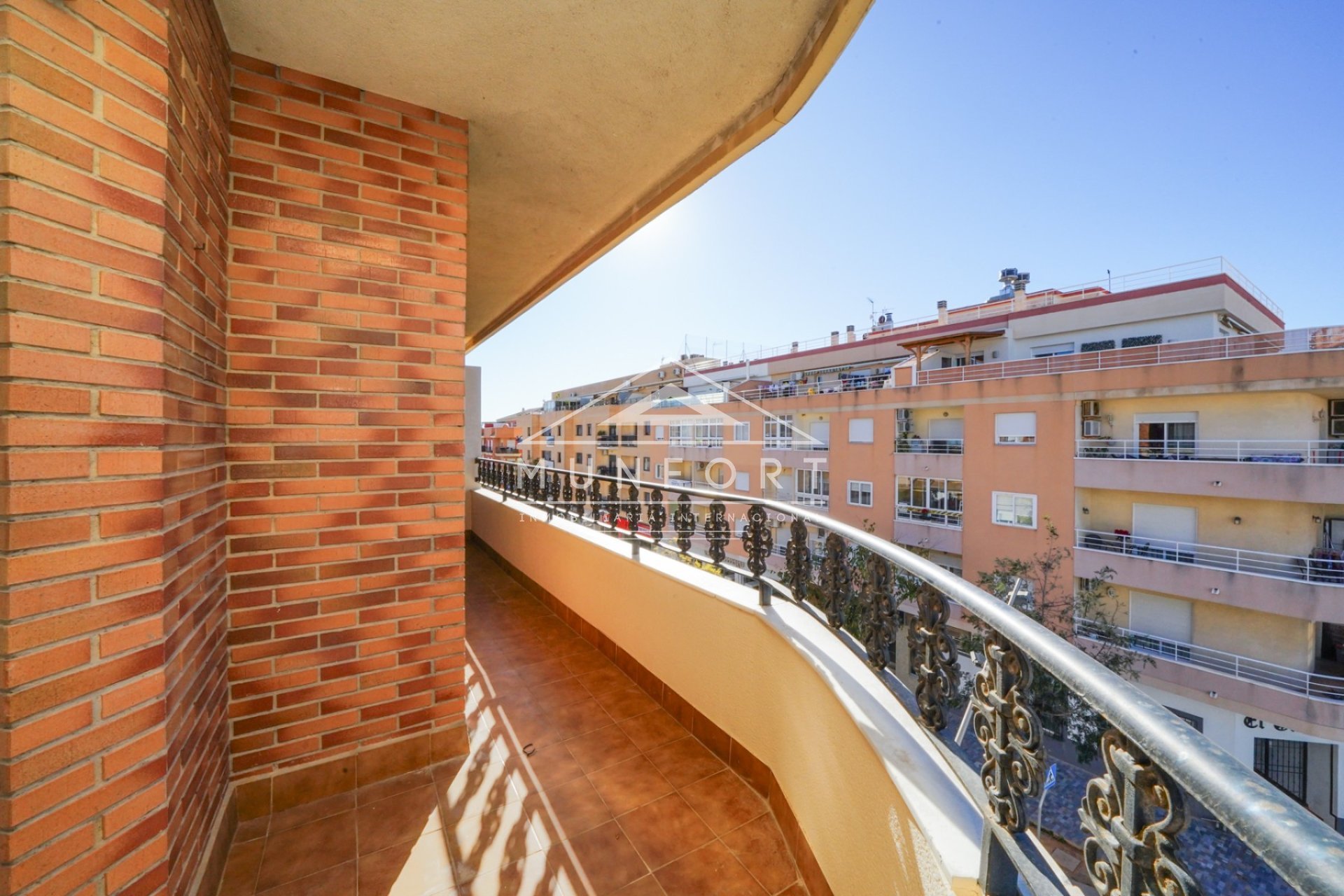 Resale - Apartments -
Pilar de la Horadada