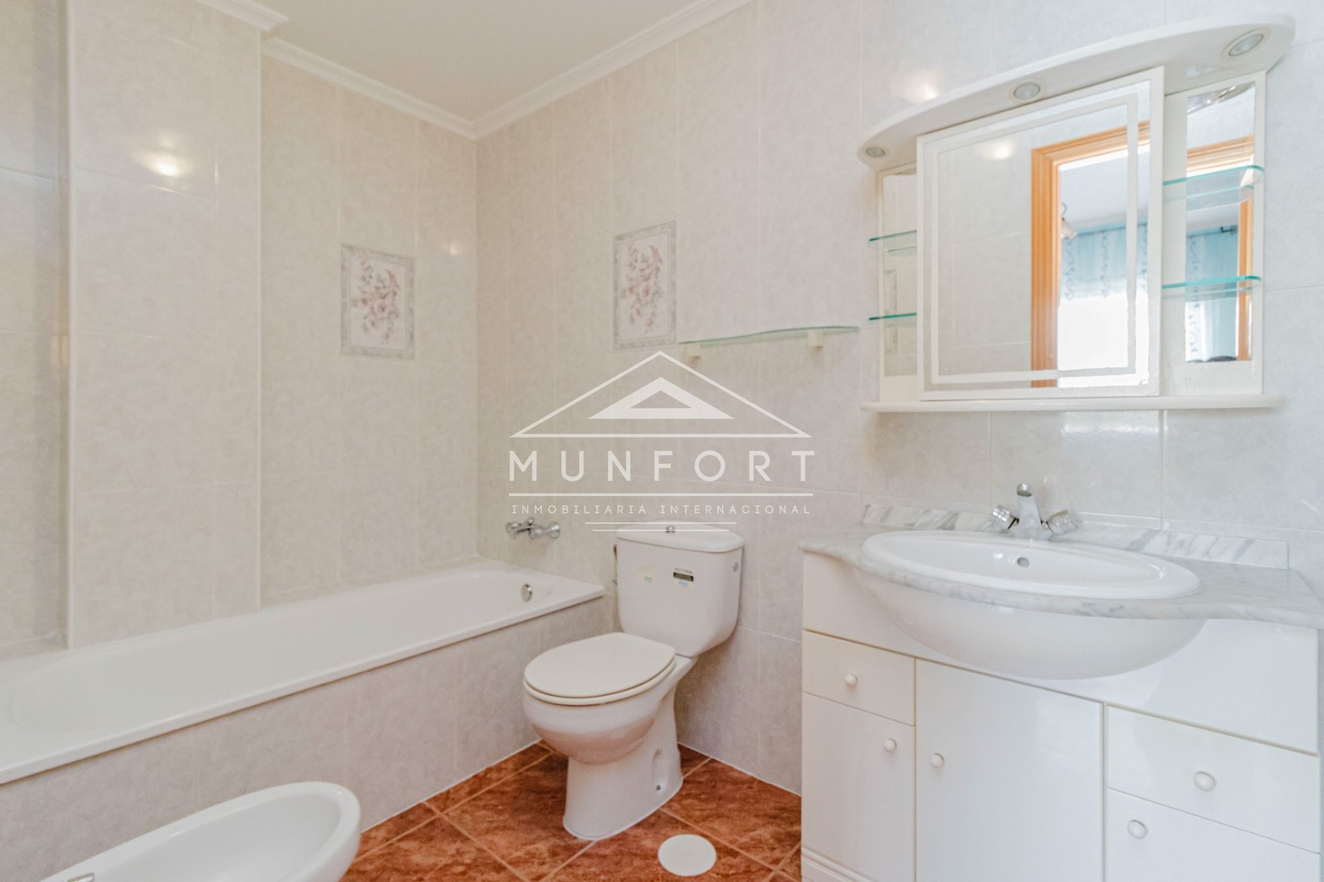 Resale - Apartments -
Pilar de la Horadada