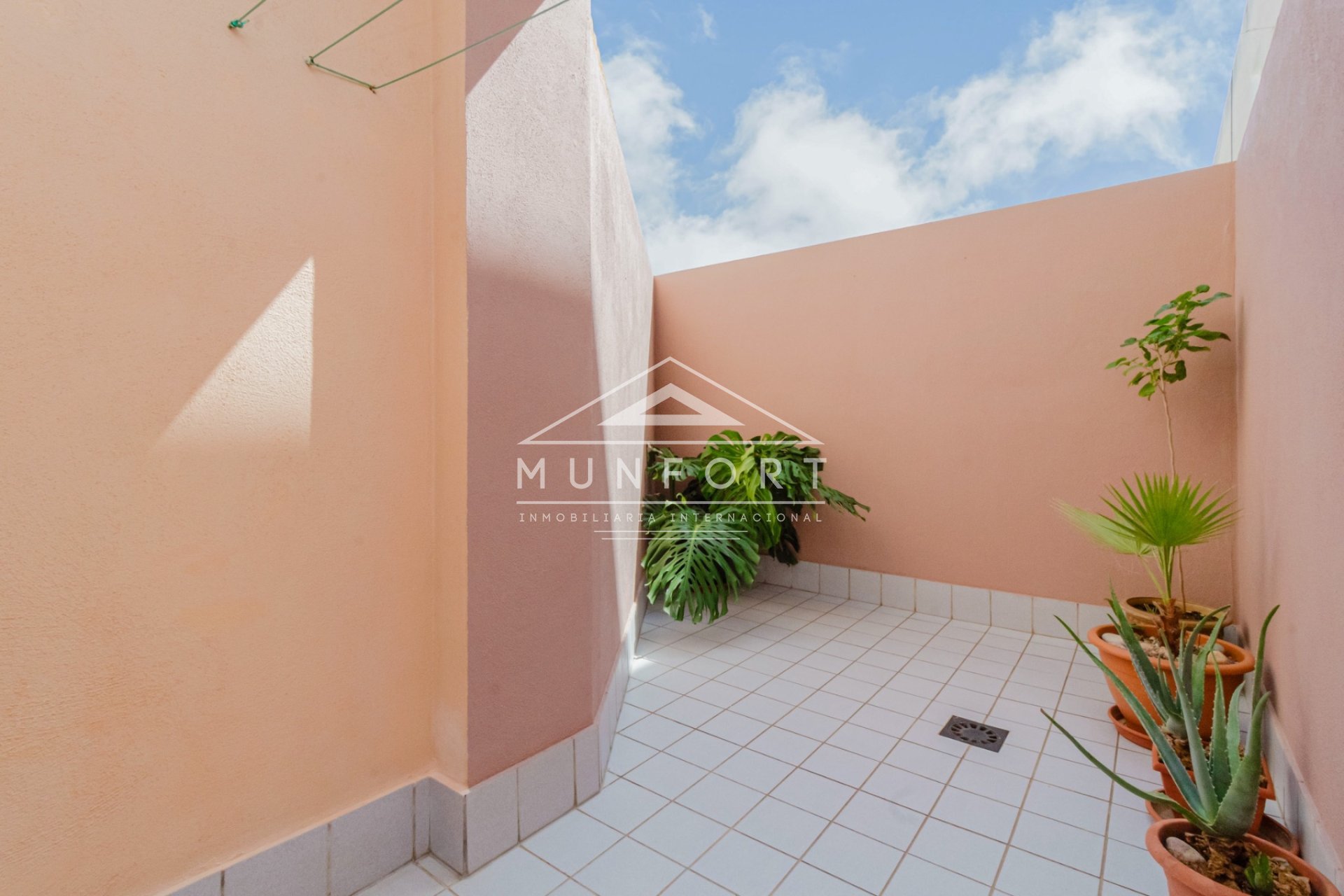 Resale - Apartments -
Pilar de la Horadada