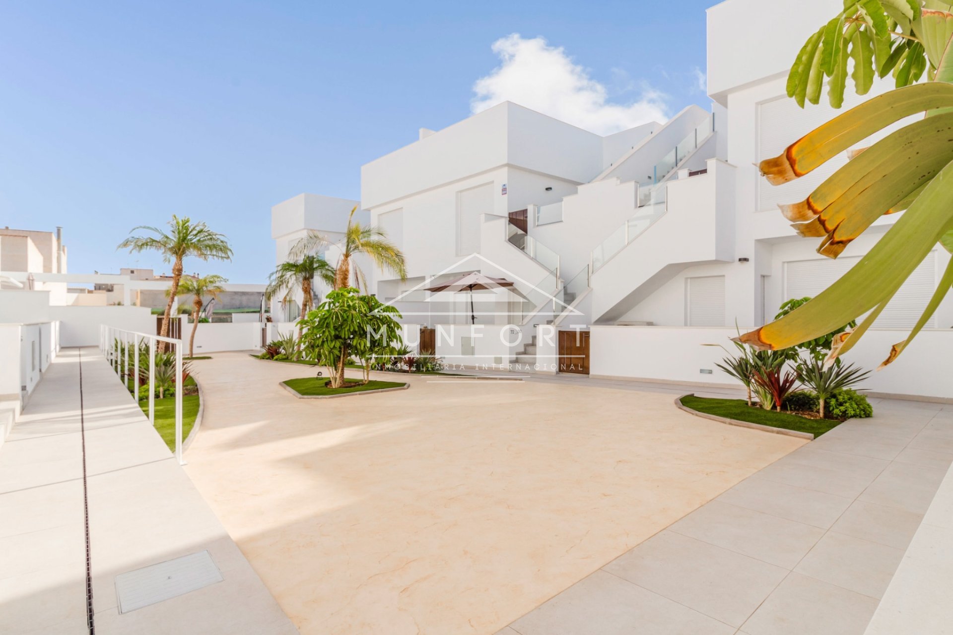 Resale - Apartments -
Pilar de la Horadada