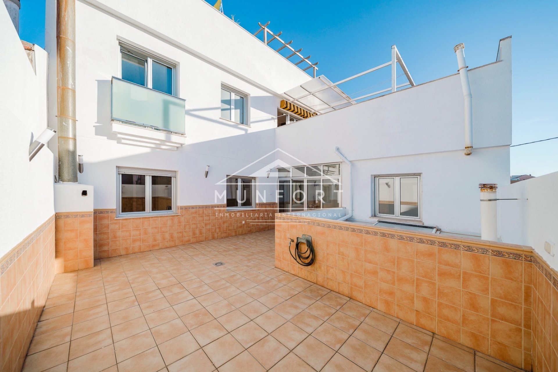 Resale - Apartments -
Pilar de la Horadada