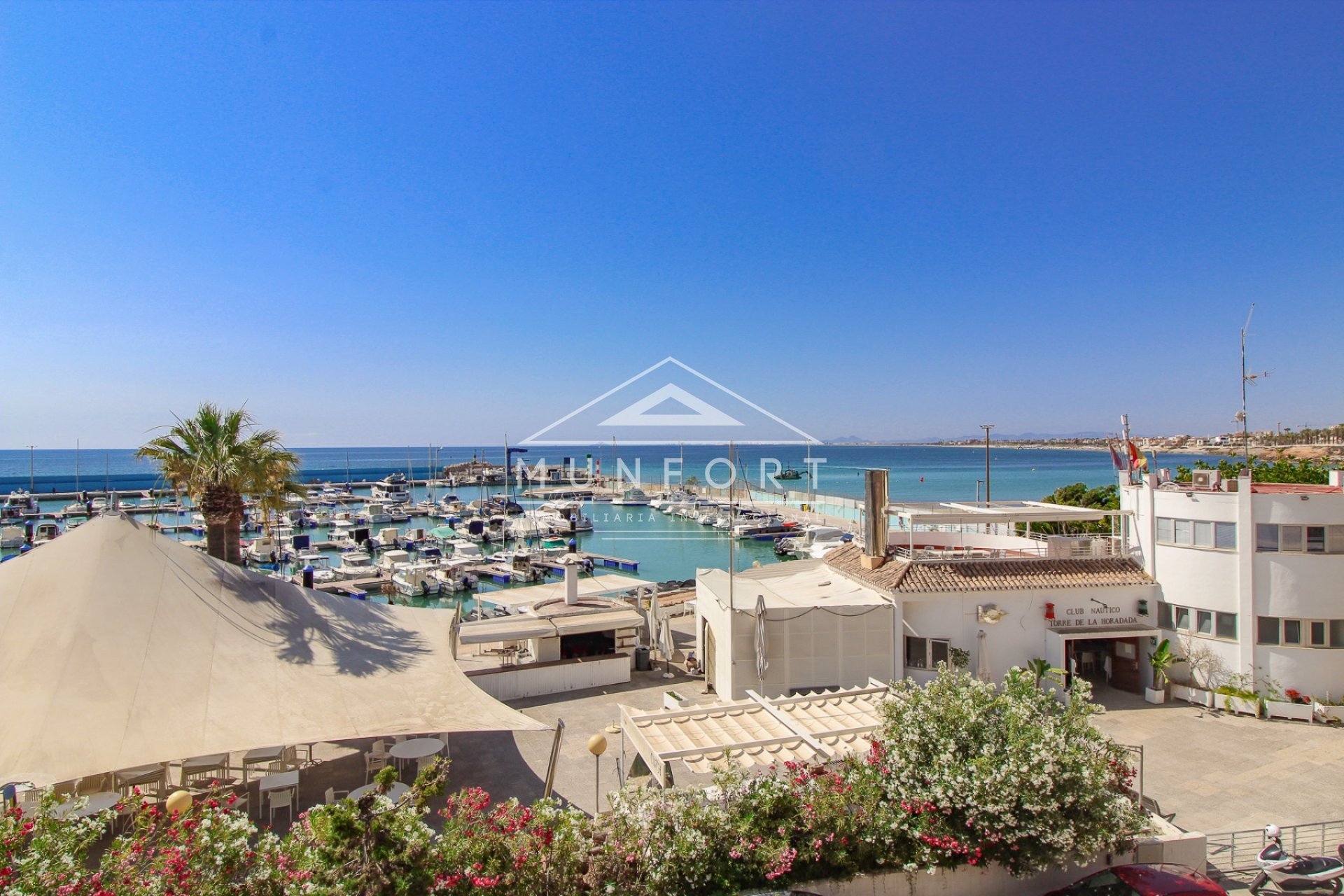 Resale - Apartments -
Pilar de la Horadada