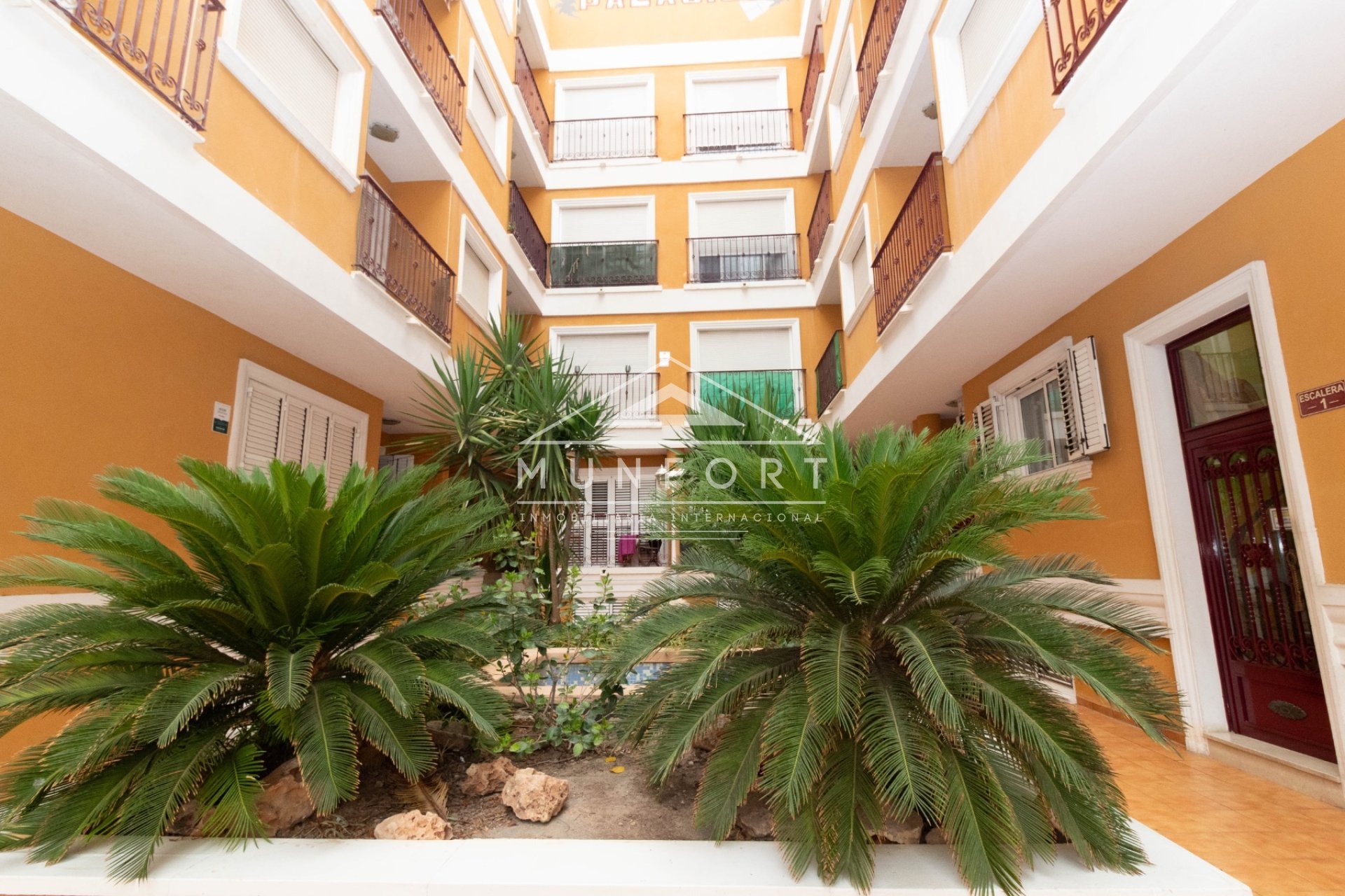 Resale - Apartments -
Rojales