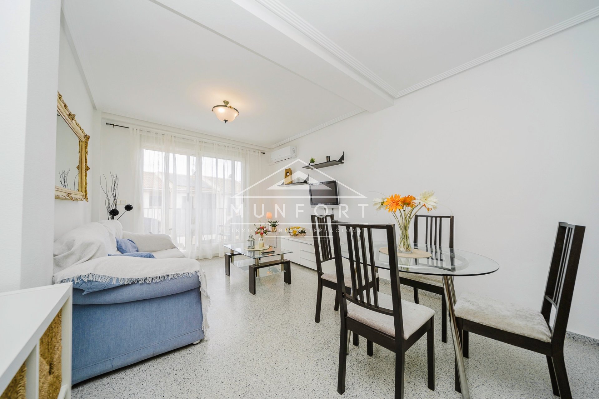 Resale - Apartments -
San Miguel de Salinas