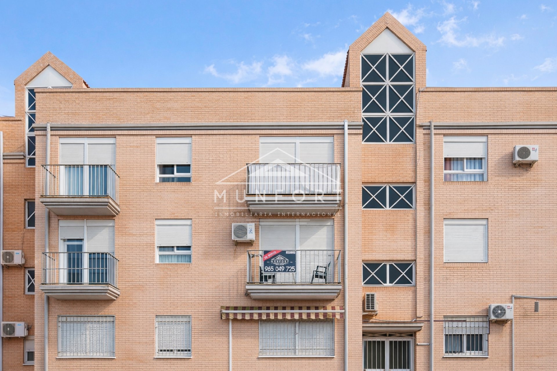 Resale - Apartments -
San Miguel de Salinas