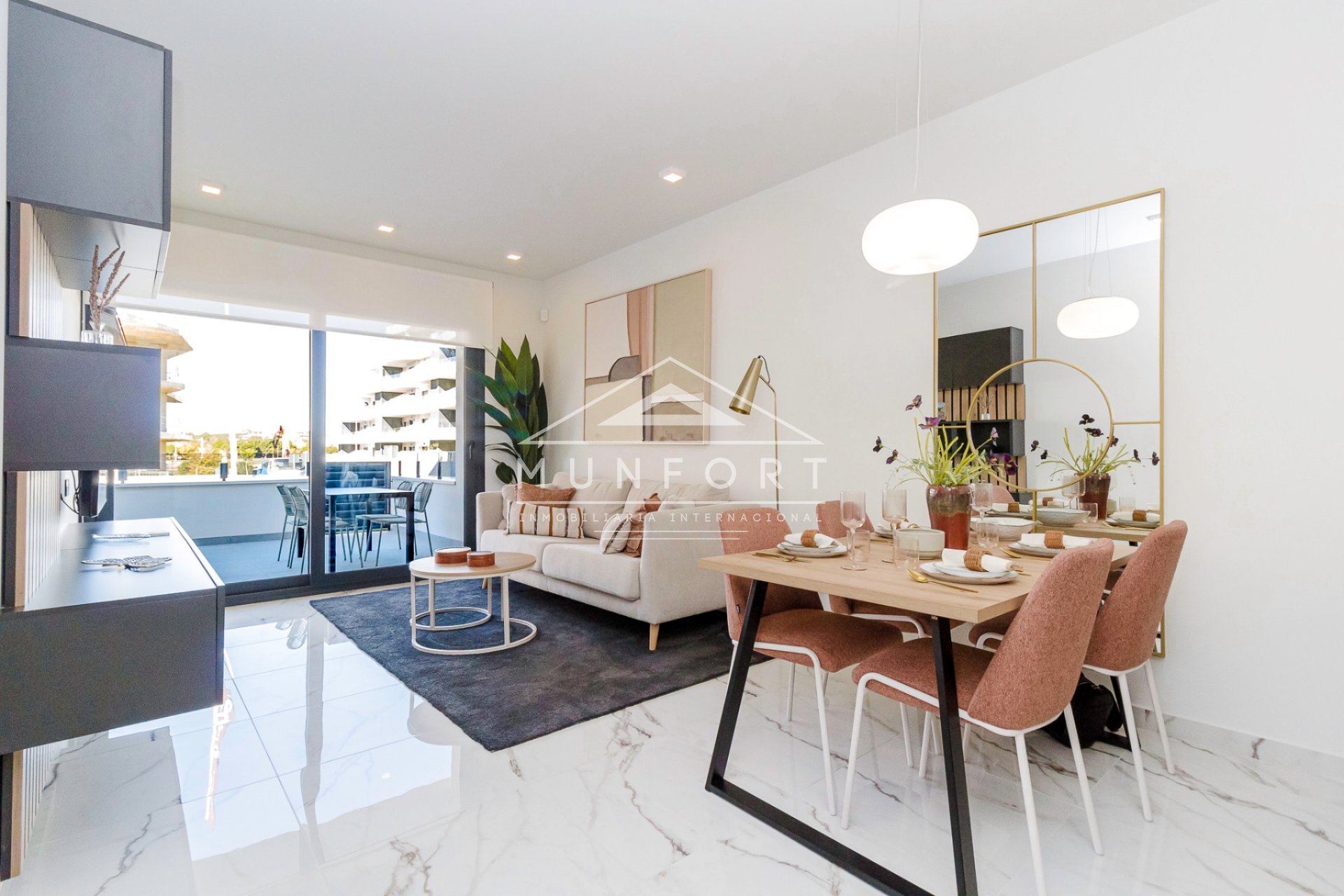 Resale - Apartments -
San Miguel de Salinas