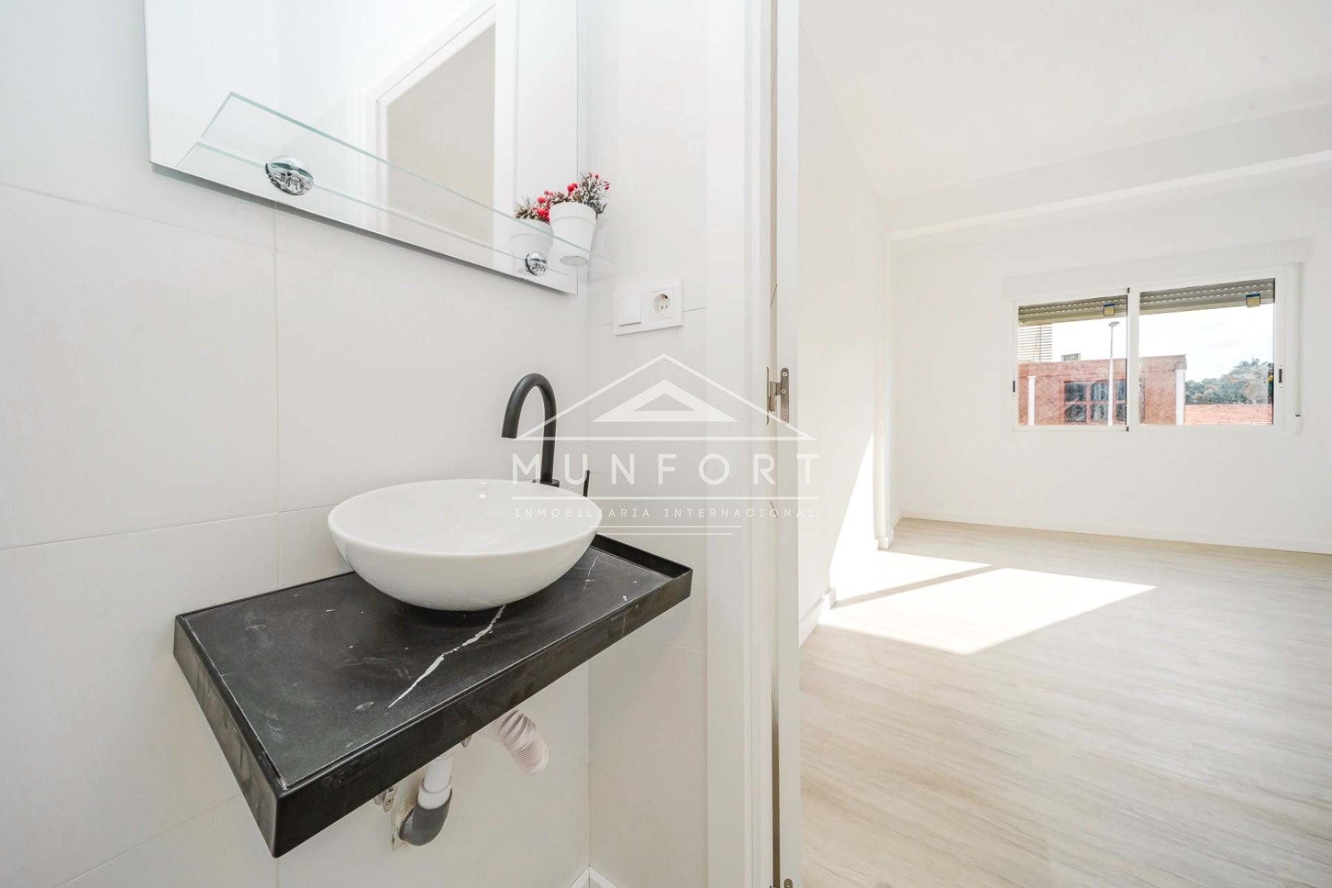 Resale - Apartments -
San Pedro del Pinatar