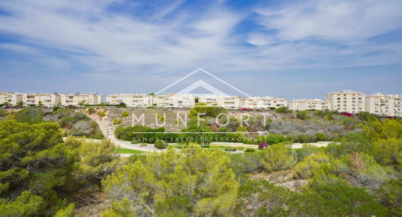 Resale - Apartments -
Torrevieja - Aguas Nuevas - Torrevieja