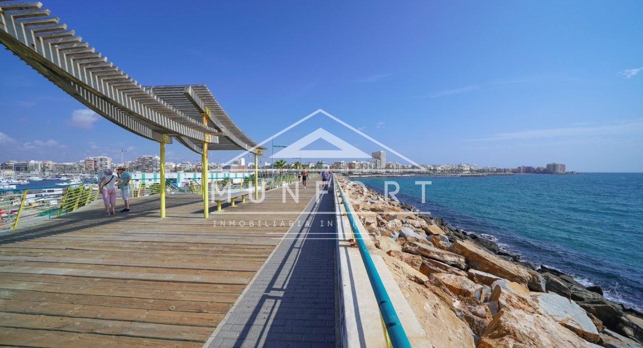 Resale - Apartments -
Torrevieja - Centro - Torrevieja