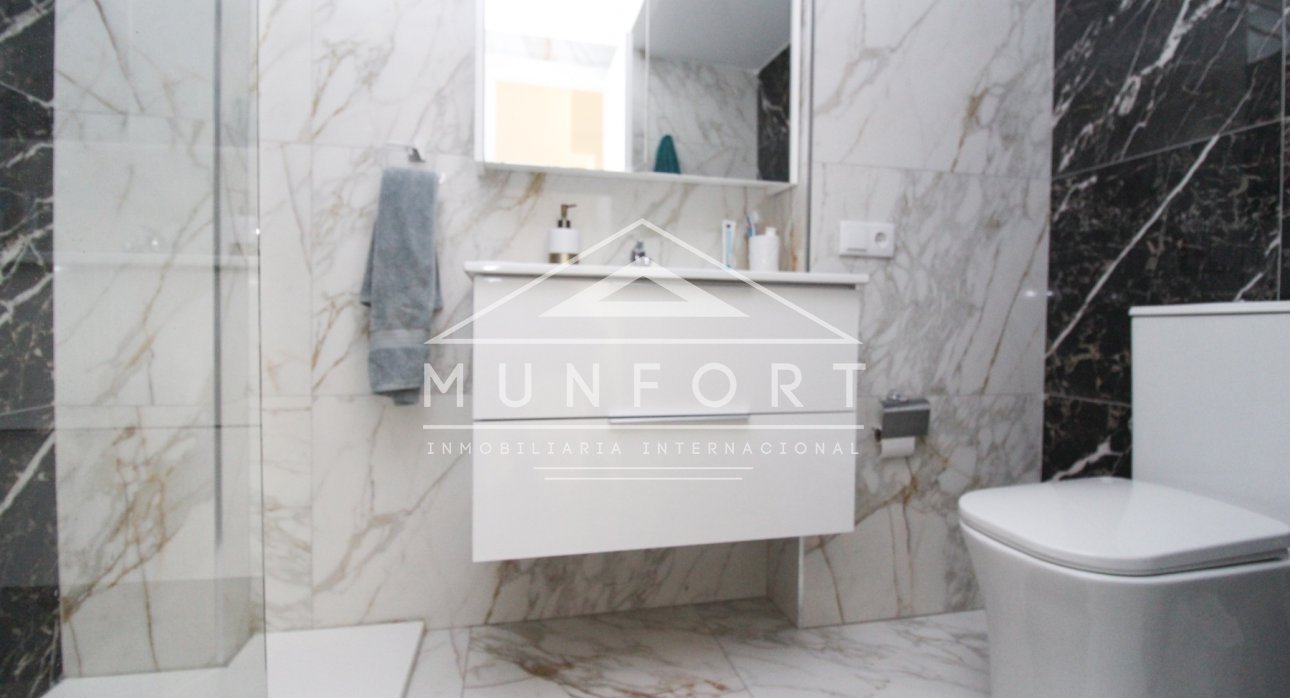 Resale - Apartments -
Torrevieja - Centro - Torrevieja
