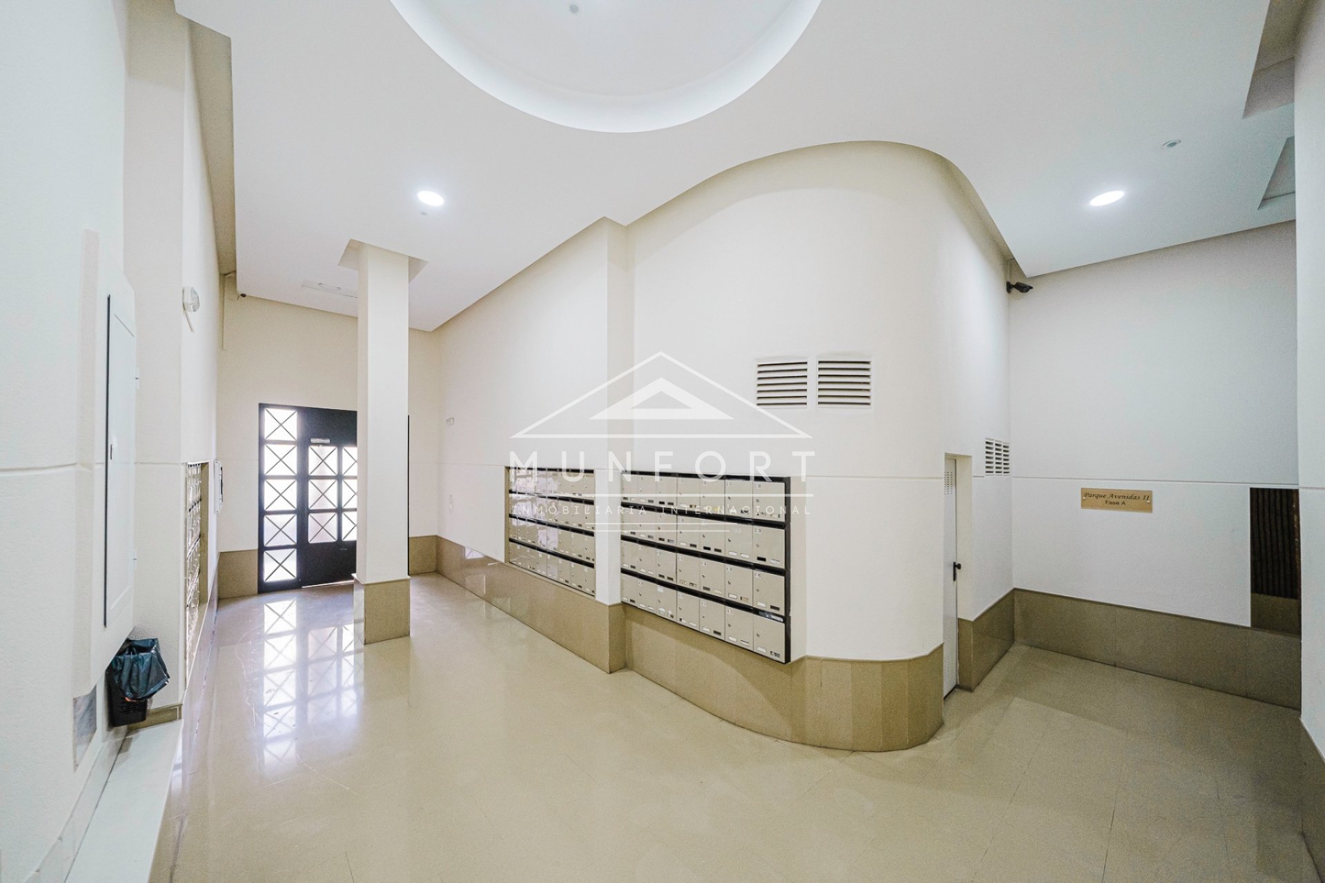 Resale - Apartments -
Torrevieja - Centro - Torrevieja