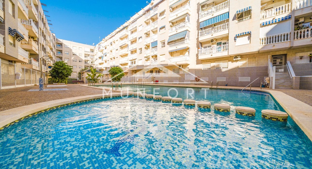 Resale - Apartments -
Torrevieja - Centro - Torrevieja