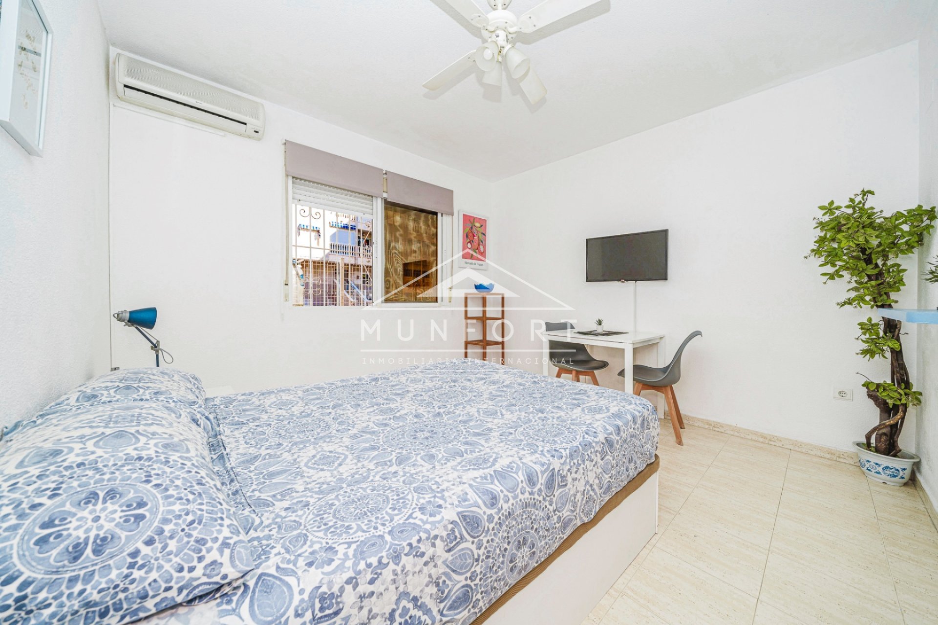 Resale - Apartments -
Torrevieja - Centro - Torrevieja