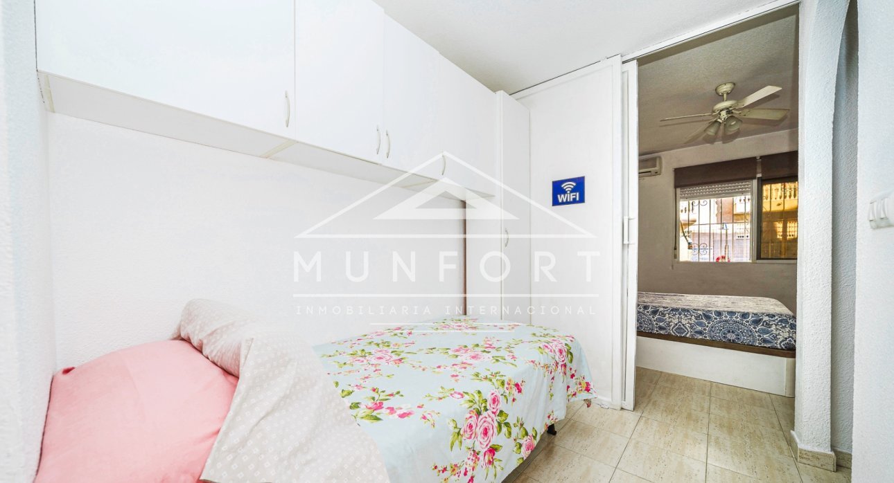 Resale - Apartments -
Torrevieja - Centro - Torrevieja