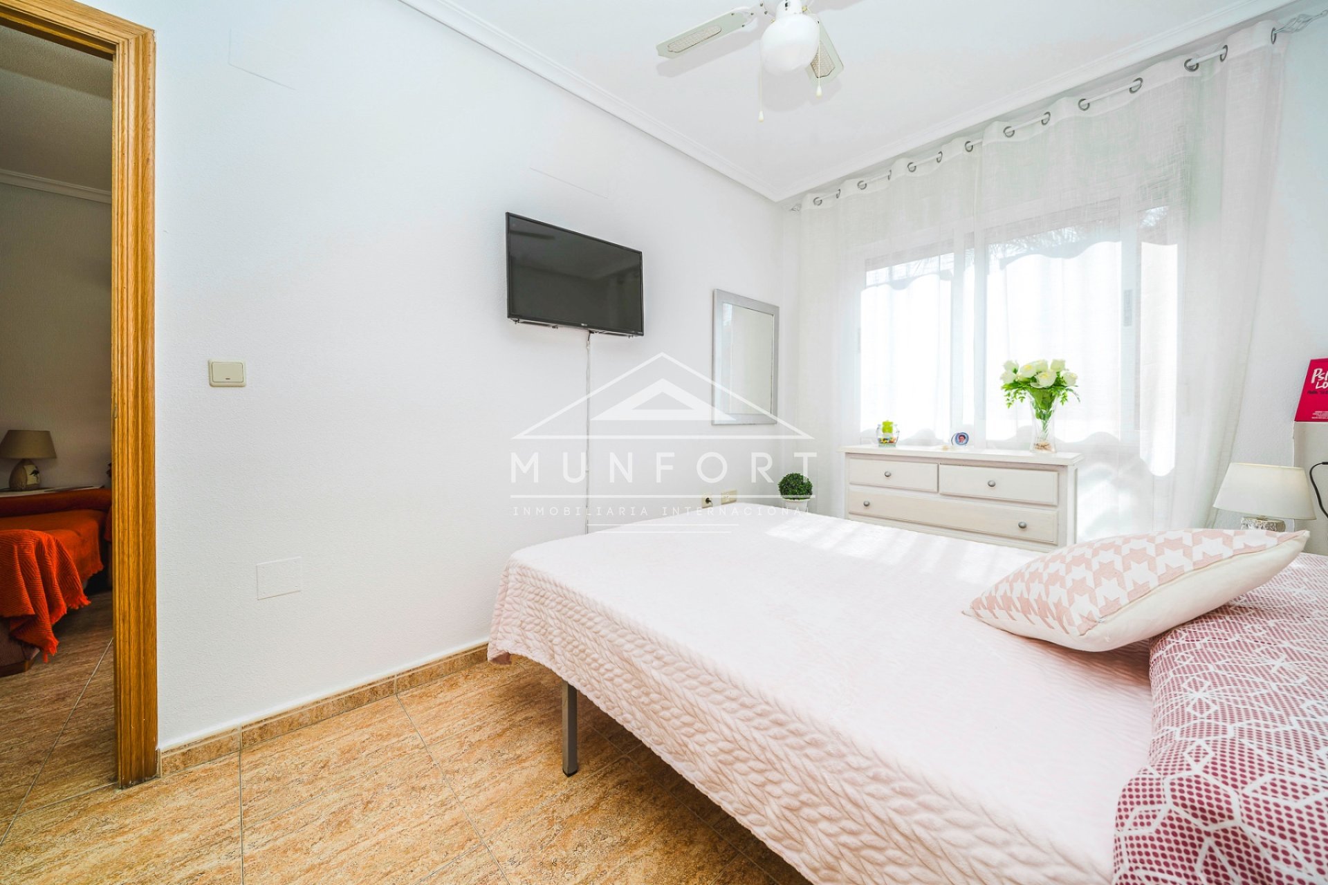 Resale - Apartments -
Torrevieja - Centro - Torrevieja