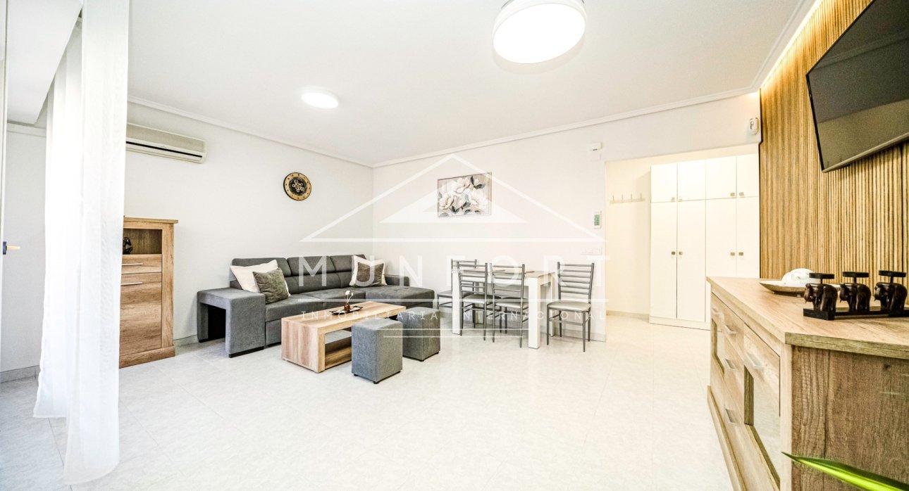 Resale - Apartments -
Torrevieja - Centro - Torrevieja