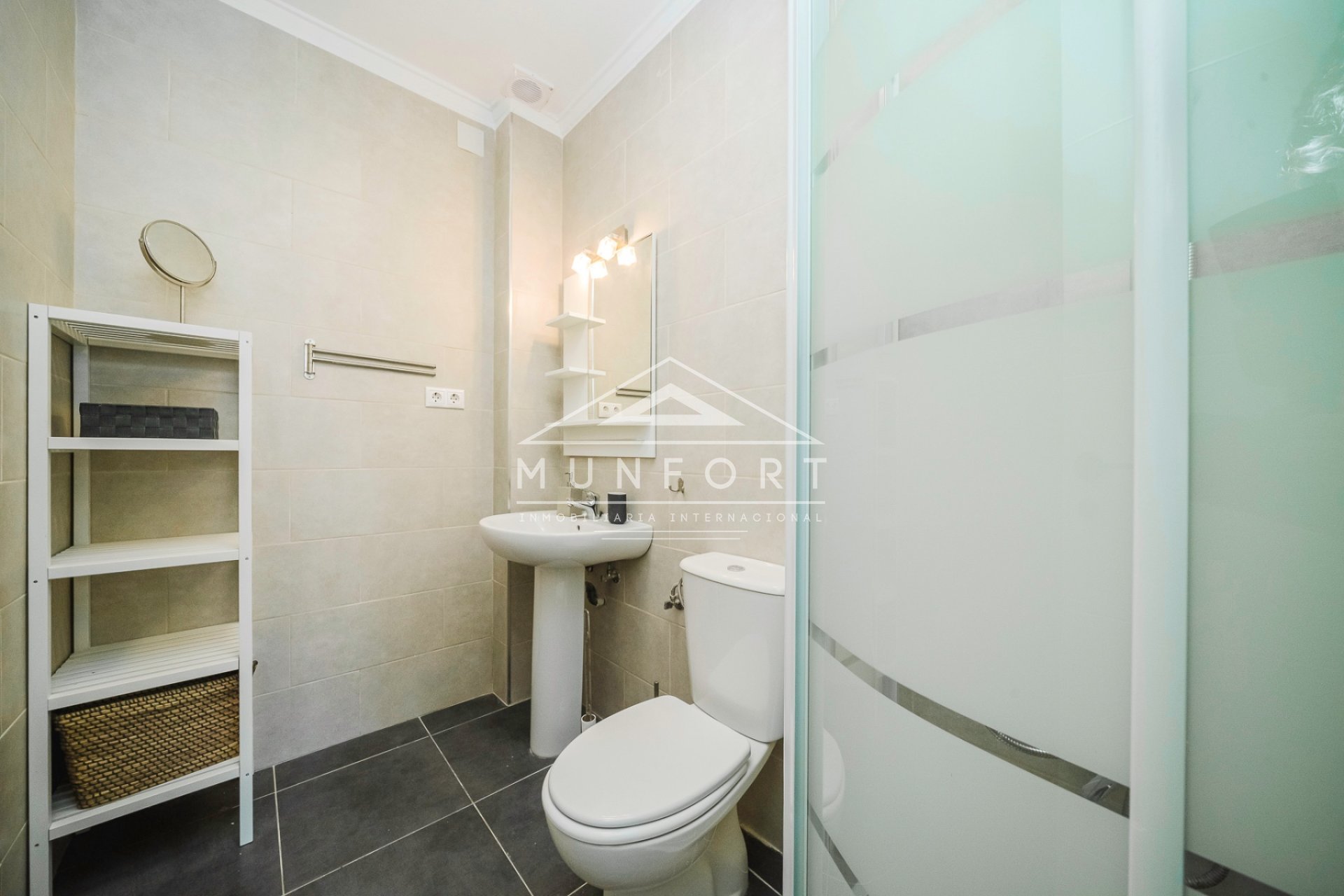 Resale - Apartments -
Torrevieja - Centro - Torrevieja