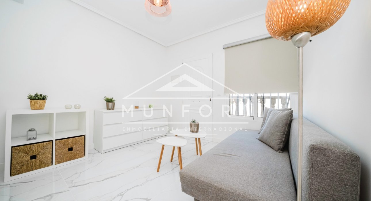 Resale - Apartments -
Torrevieja - Centro - Torrevieja