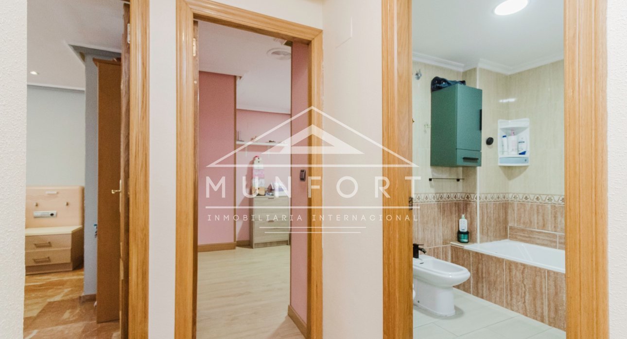 Resale - Apartments -
Torrevieja - Centro - Torrevieja