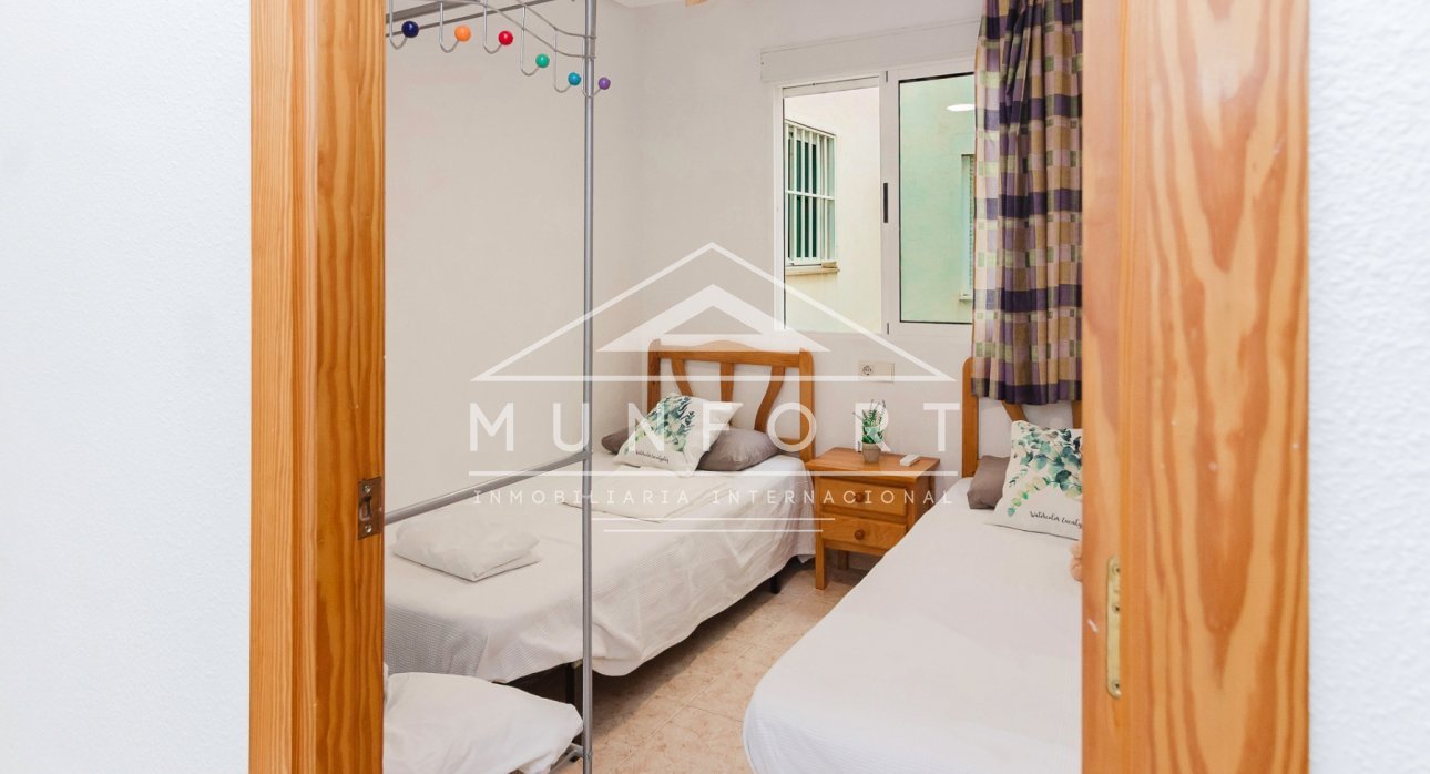 Resale - Apartments -
Torrevieja - Centro - Torrevieja