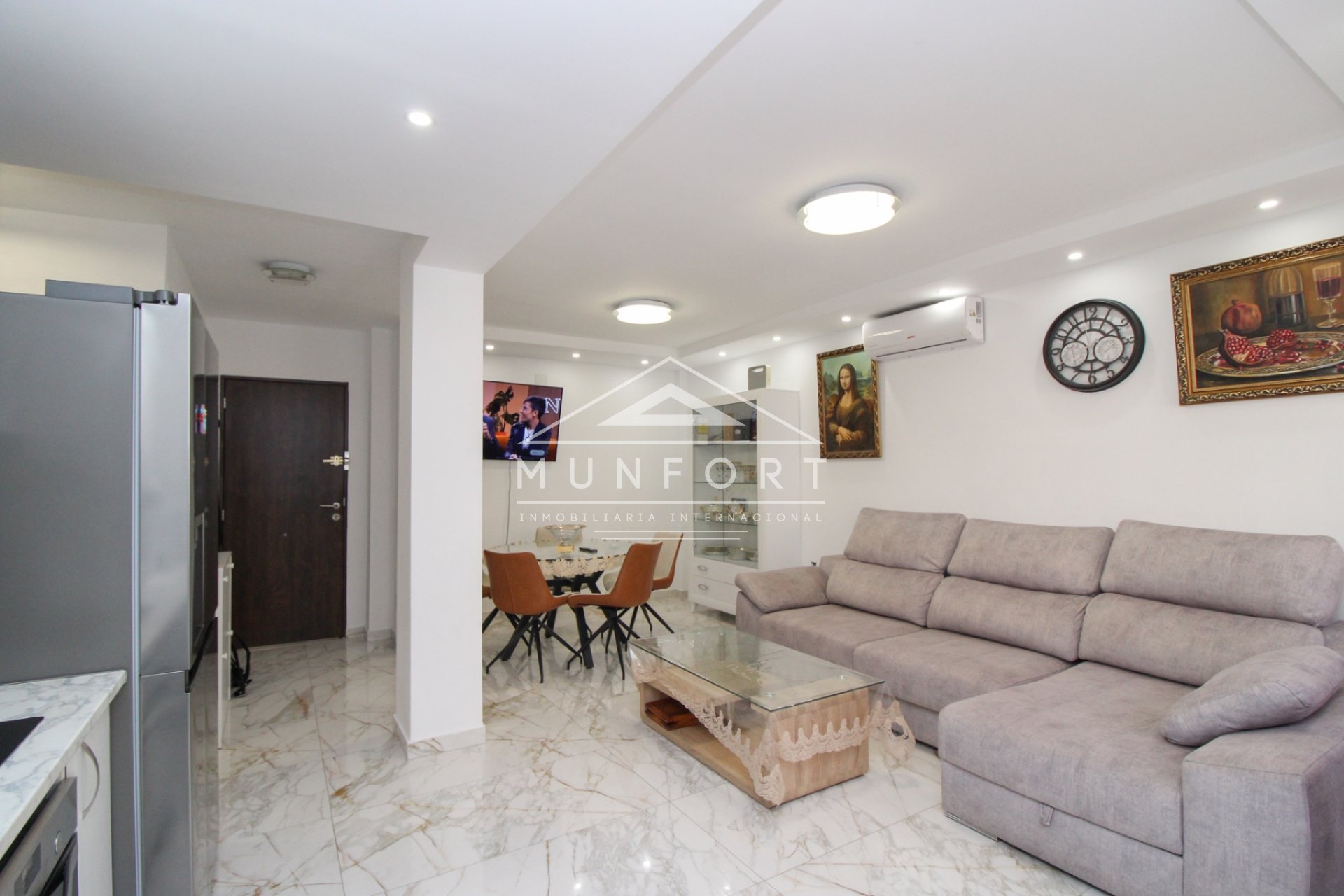 Resale - Apartments -
Torrevieja - Centro - Torrevieja