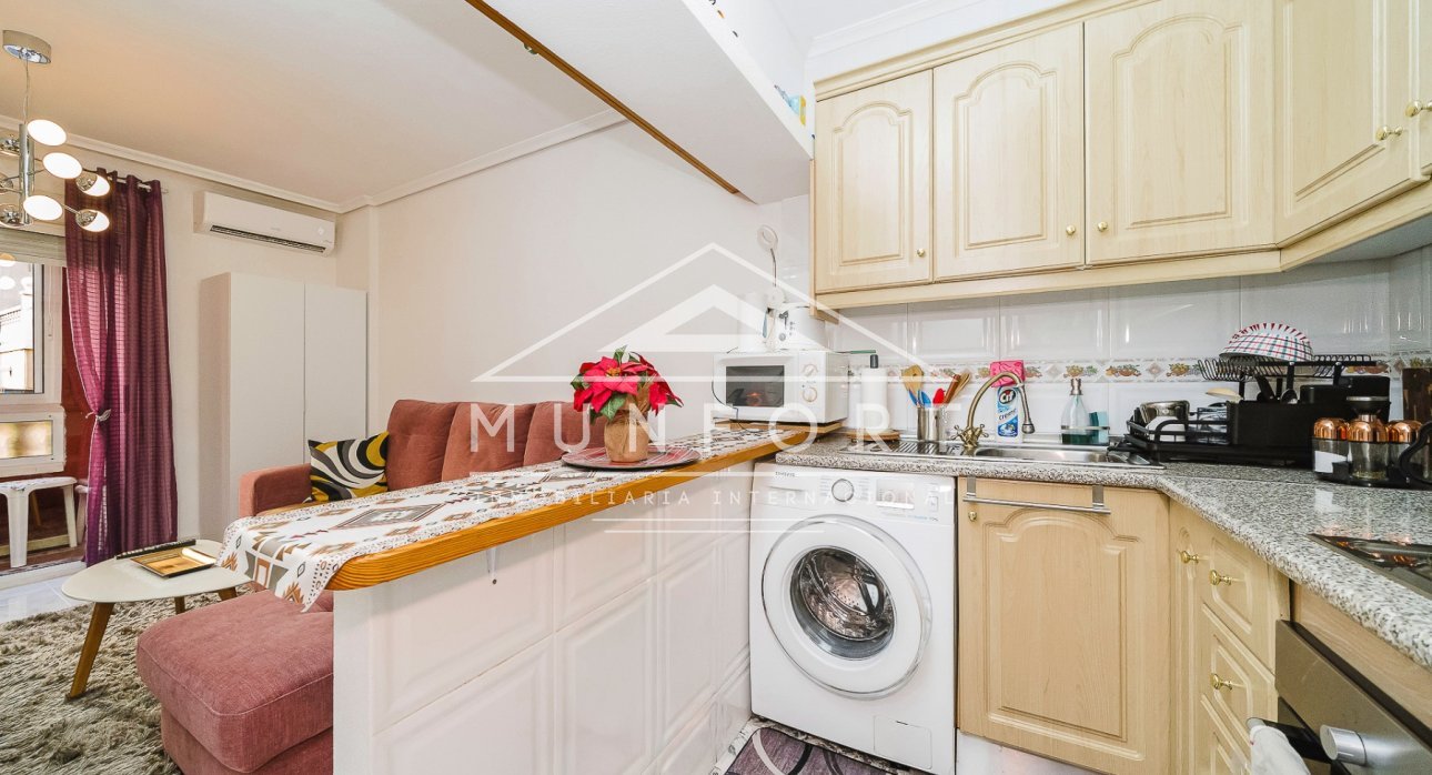 Resale - Apartments -
Torrevieja - Centro - Torrevieja