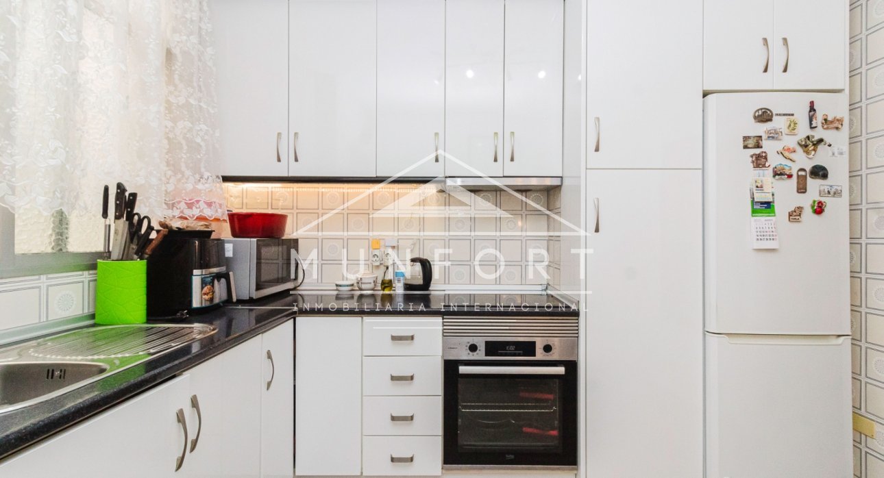 Resale - Apartments -
Torrevieja - Centro - Torrevieja