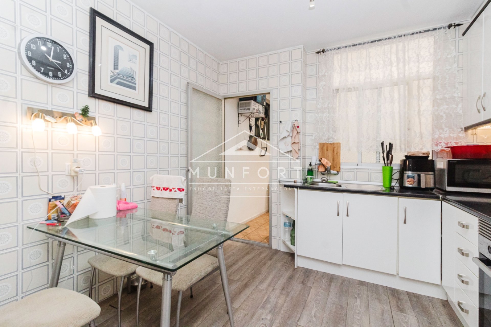 Resale - Apartments -
Torrevieja - Centro - Torrevieja