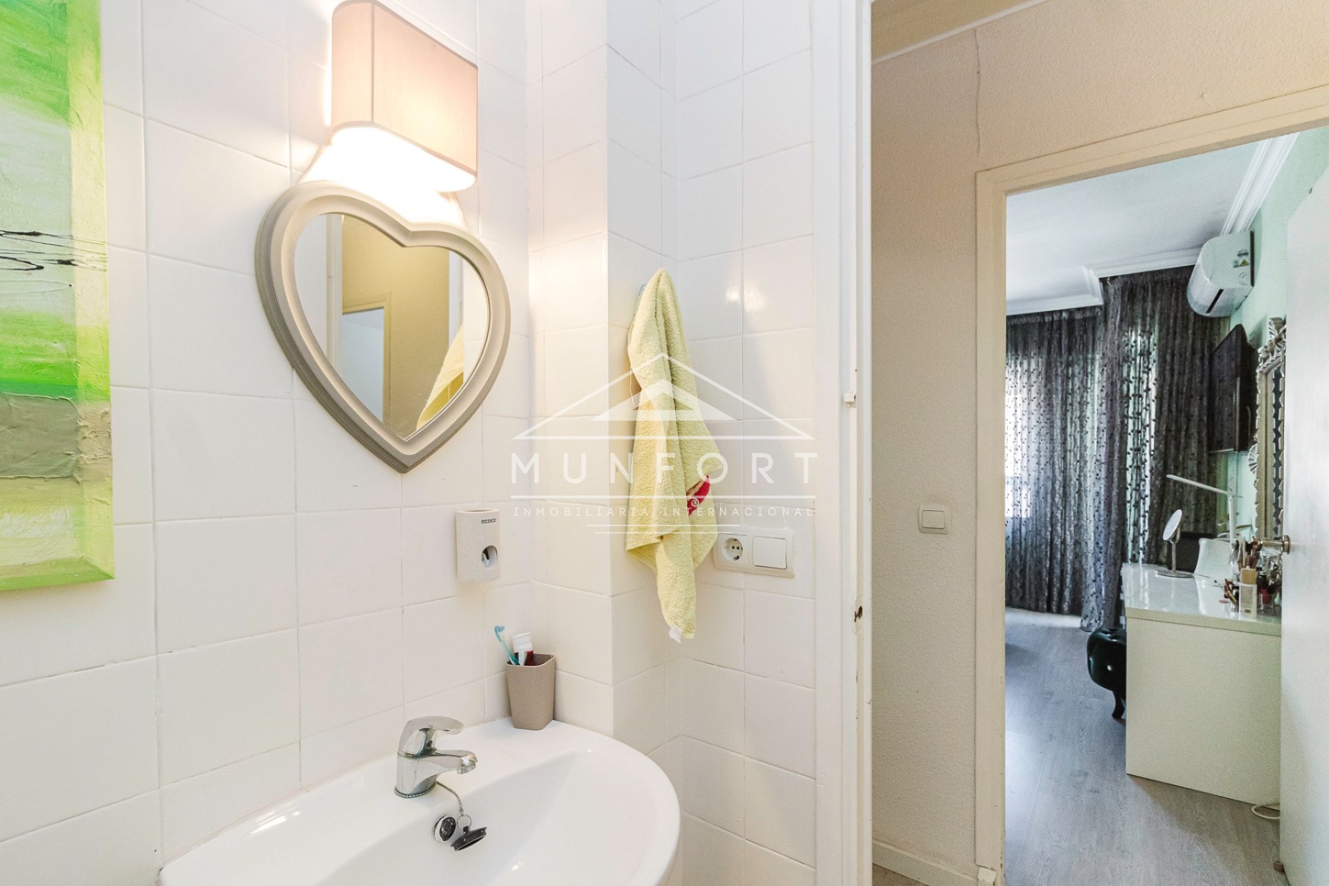 Resale - Apartments -
Torrevieja - Centro - Torrevieja