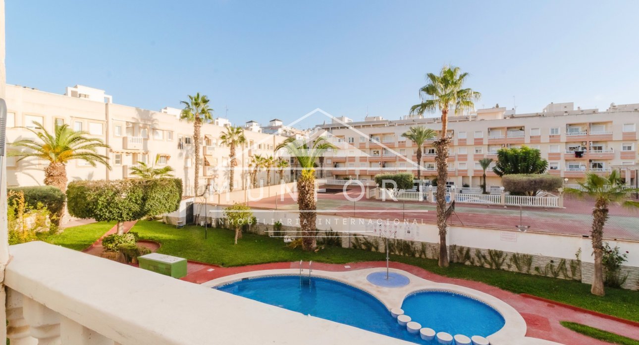 Resale - Apartments -
Torrevieja - Centro - Torrevieja